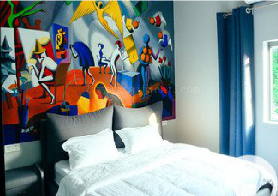 龙泉对于酒店的墙体彩绘而言更注重哪些方面?