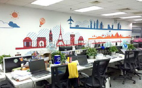 龙泉教你设计办公室墙绘的方法。