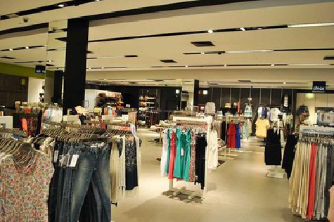 龙泉商场里的店面怎么装修？